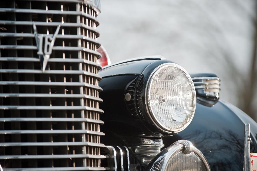  Cadillac V16 Presidential Convertible Parade Limousine by Fleetwood 1938 года  (фото 14 из 57)